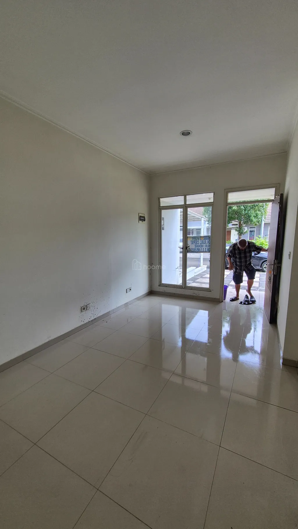 Dijual Rumah 2 Kamar – Cluster Indira, Suvarna Sutera (Alam Sutera Group)