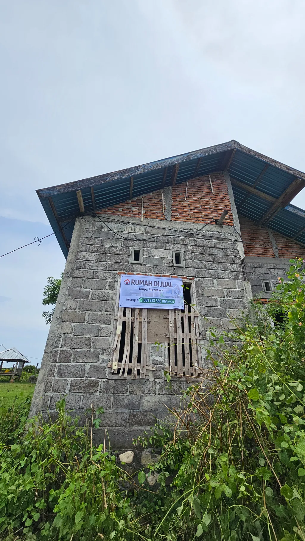 Rumah Strategis – Progres 60% | Peluang Investasi Menarik!