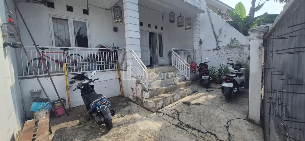 Di jual rumah Bintara 17