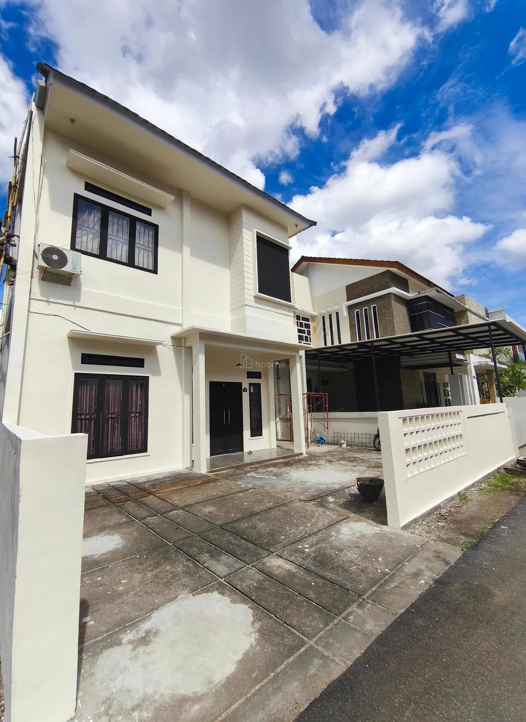 Dijual Rumah di Parit Haji Husen 2 Pontianak, Jalan Lebar dengan Lokasi Setrategis