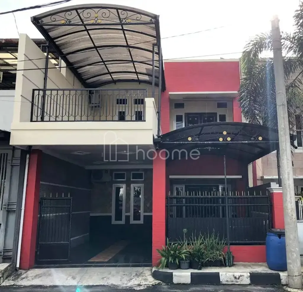 Disewakan Rumah Tinggal di Komplek Puri Tirta Kencana (pertahun) - Bandung