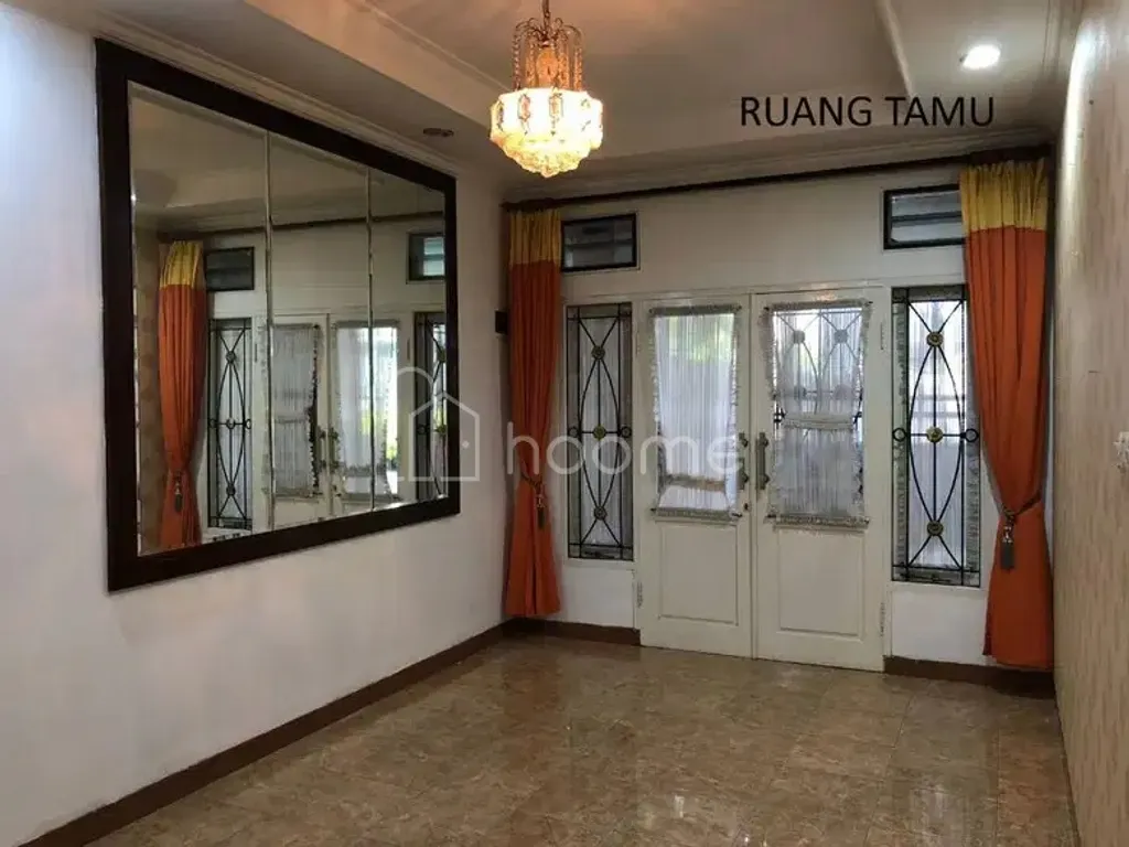 Disewakan Rumah Tinggal di Komplek Puri Tirta Kencana (pertahun) - Bandung