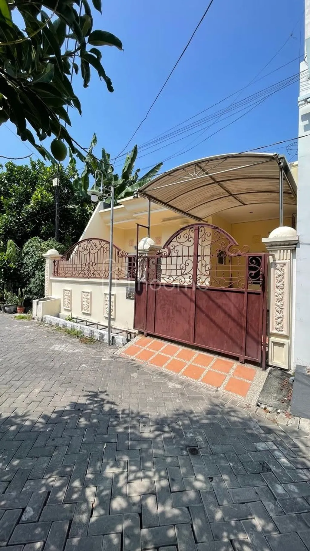 Sewa atau Jual Rumah Bagus Mulyosari SHM dekat kampus ITS, Unair