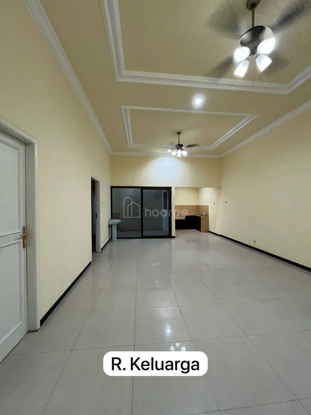 Sewa atau Jual Rumah Bagus Mulyosari SHM dekat kampus ITS, Unair