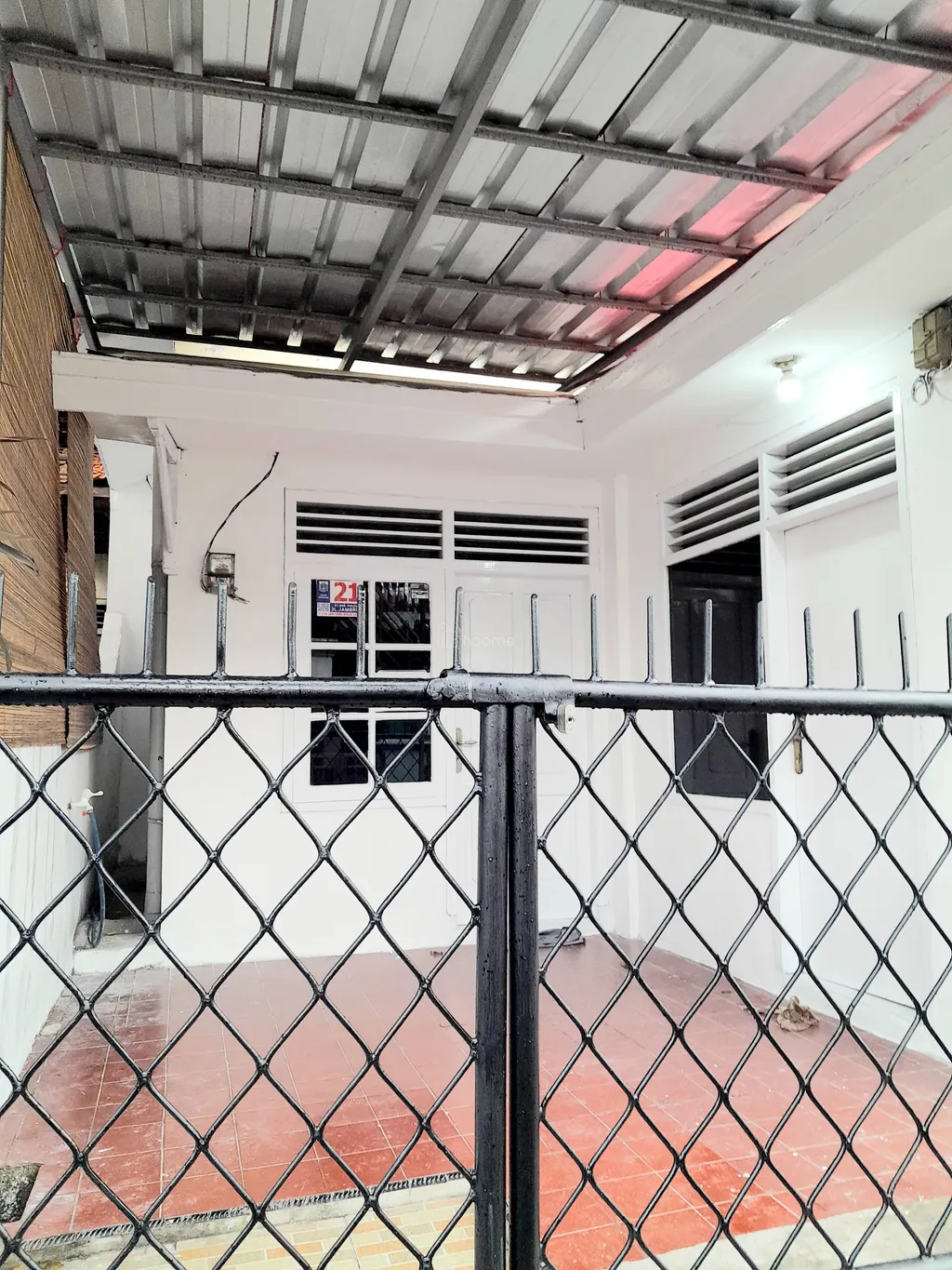 RUMAH DI SEWAKAN TANPA PERANTARA, RUMAH BARU DI RENOVASI