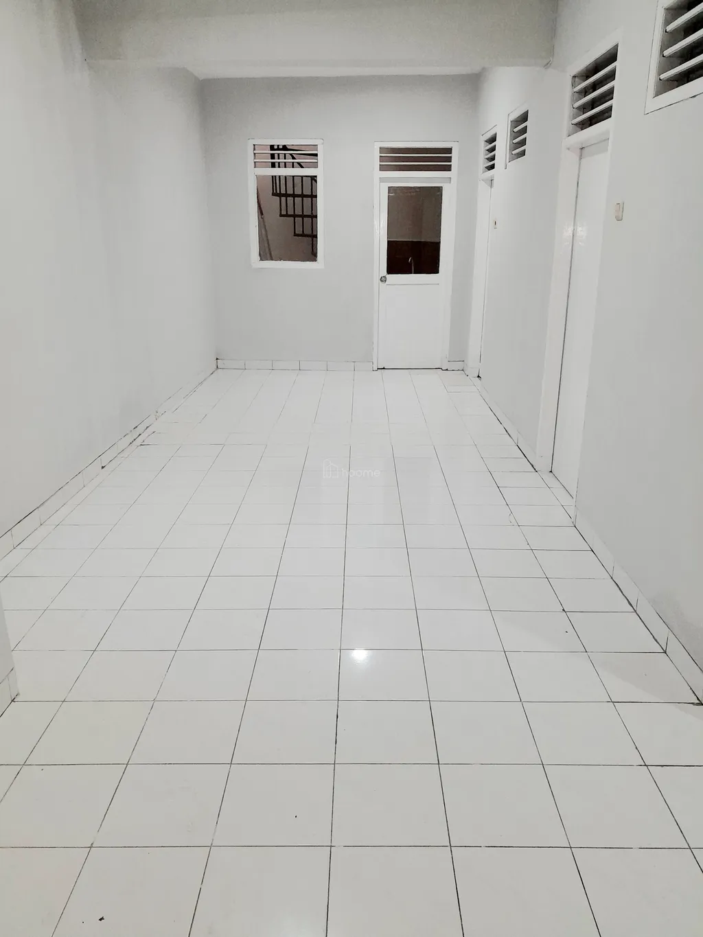 RUMAH DI SEWAKAN TANPA PERANTARA, RUMAH BARU DI RENOVASI