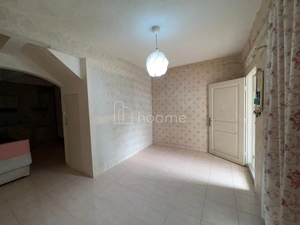 Rumah Strategis 2 Lantai di Permata Biru 2 Kelapa Gading Timur – Dekat Boulevard & Mall, Siap Huni!