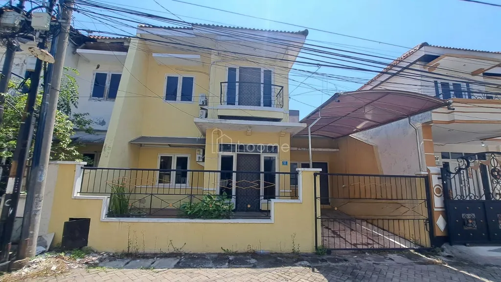 Sewa Jual Rumah 3KT SHM Lebak Indah 2 Lt dekat Kenjeran, Pakuwon city