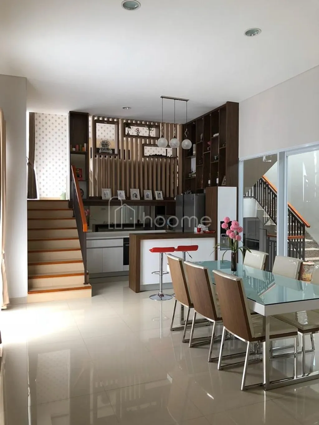 Dijual Rumah Full Furnished LT 134 LB 161 Lokasi Strategis Siap Huni