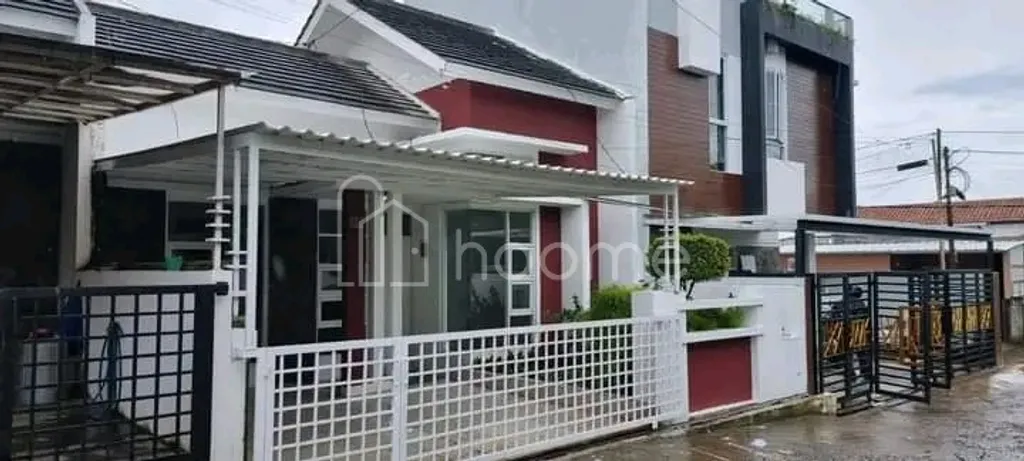 Rumah Asri Minimalis Cihanjuang KBB