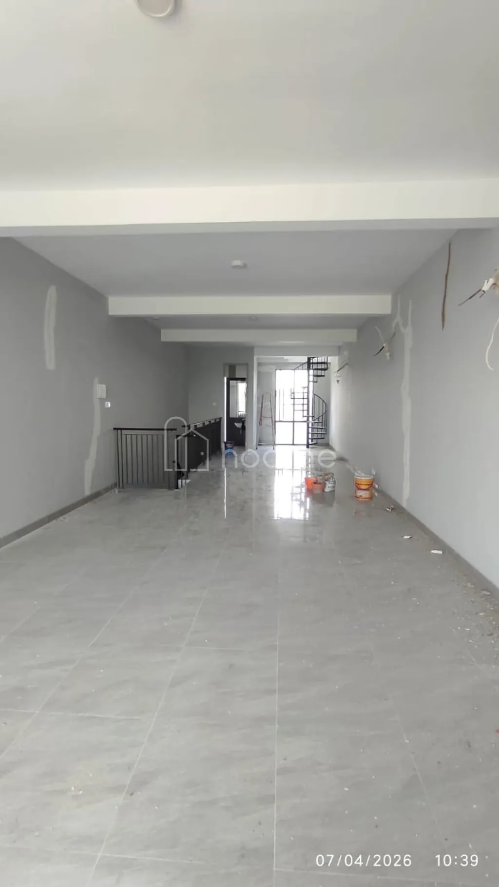 Disewakan Ruko Beverly 3 lantai di Pakuwon City depan Hokky Supermaket