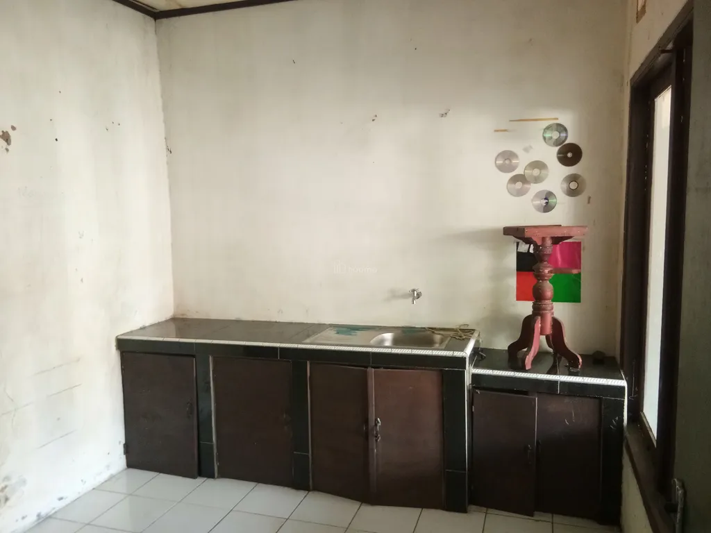 Jual rumah dekat stasiun cisauk