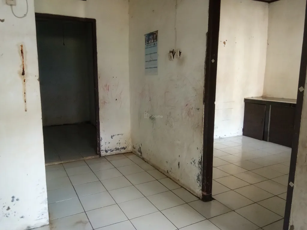 Jual rumah dekat stasiun cisauk