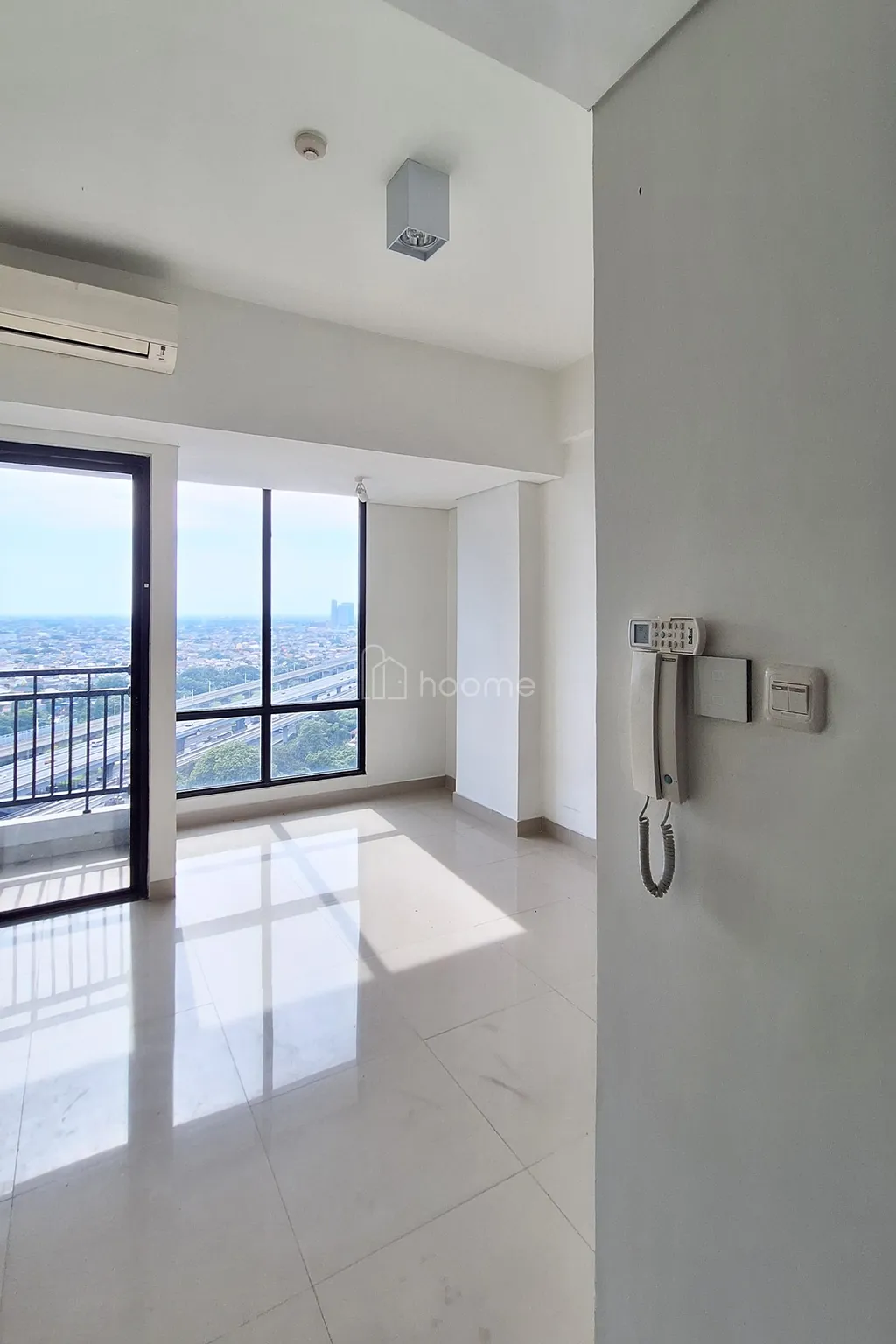 APARTMENT STUDIO STRATEGIS DEKAT LRT JATIMULYA (JALAN KAKI) — SIAP HUNI | IDEAL UNTUK KOMUTER & PROFESIONAL