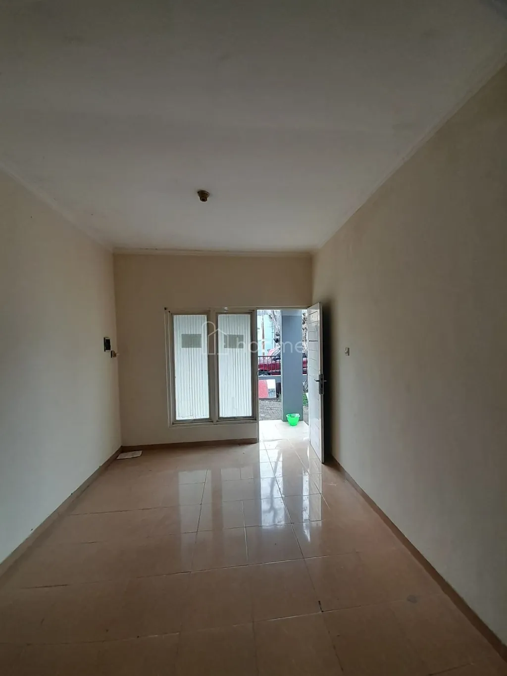 Rumah Siap Huni Bebas Banjir di Lokasi Strategis