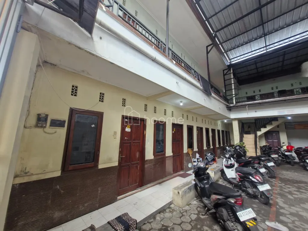 DIJUAL!!! Kost Strategis Solo 25 Kamar | Dekat RS Dr. Oen & UNS | Usaha Langsung Jalan