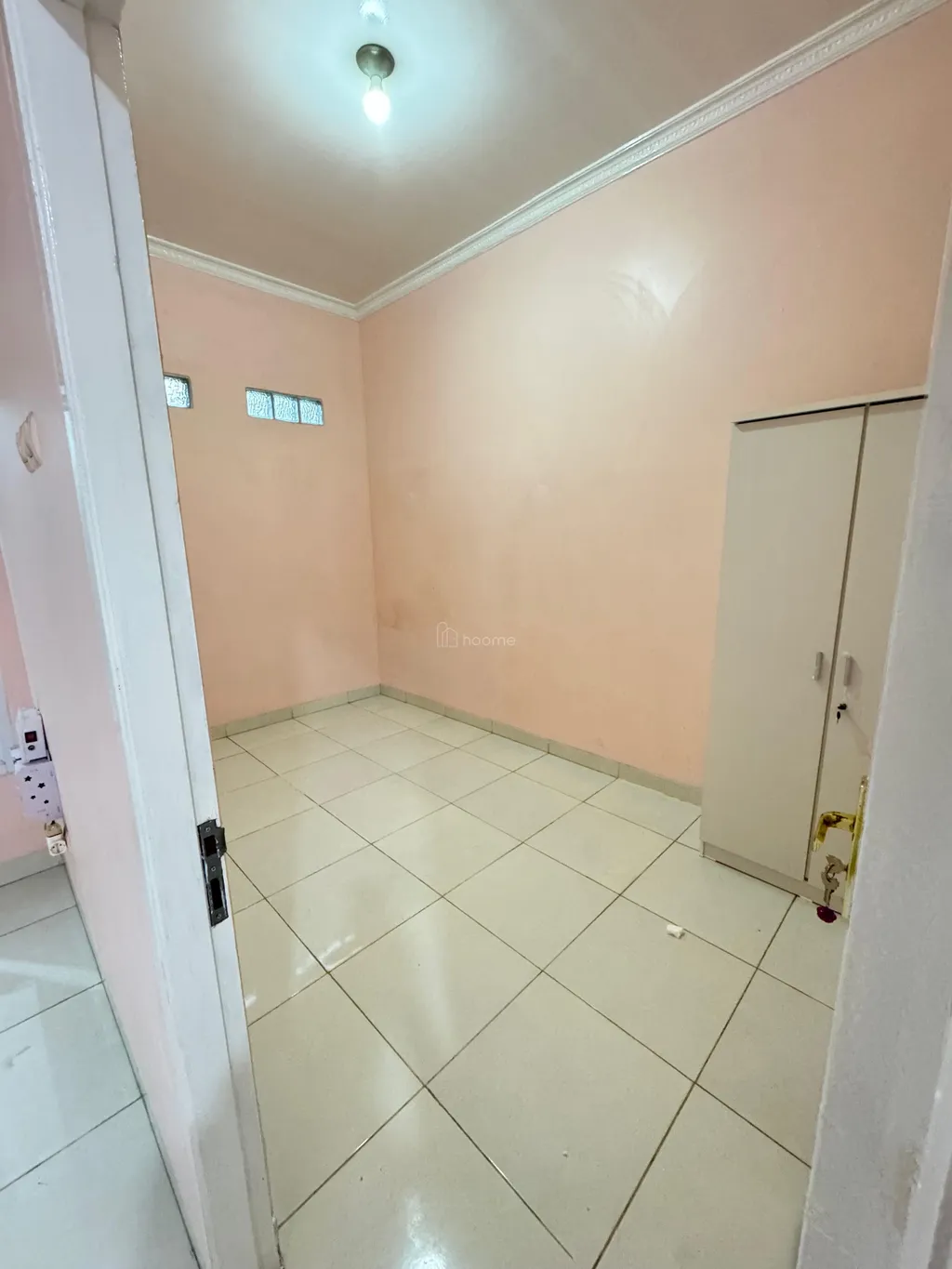 Di Sewakan 1 Unit Rumah Minimalis (Sewa Tahunan) di Meruya Selatan