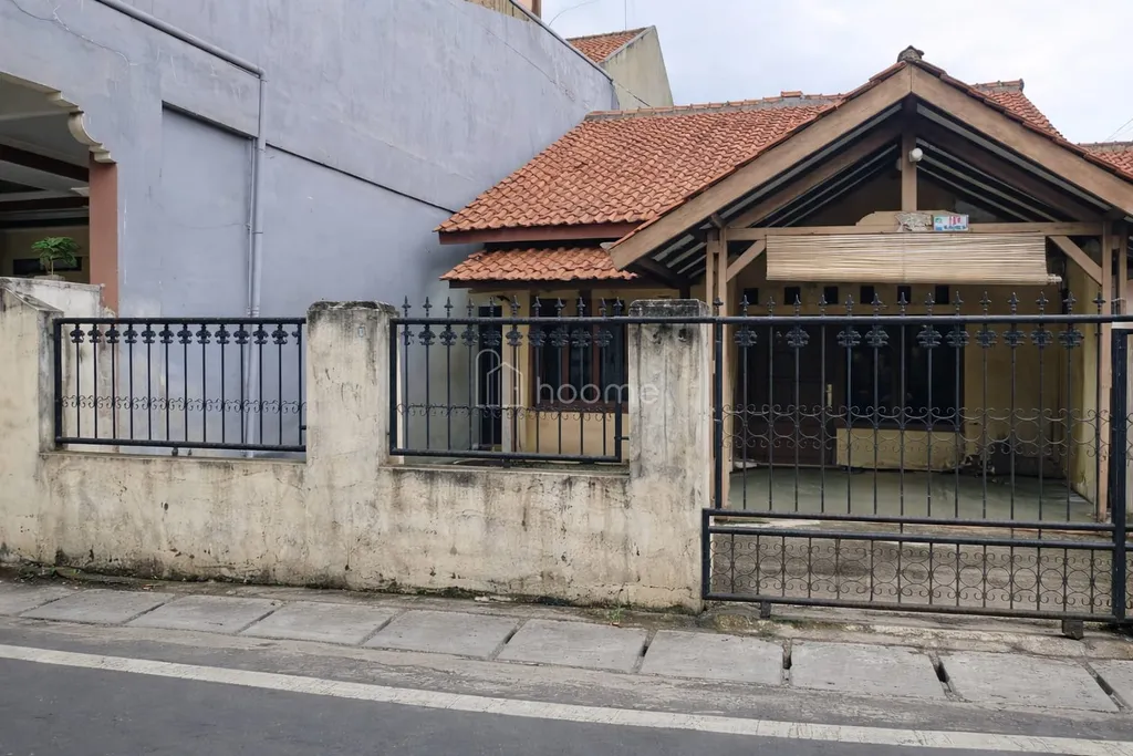 DIJUAL SEGERA RUMAH di Pondok Cabe, Lokasi Strategis