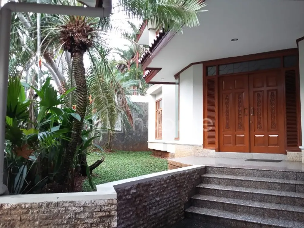 Jual Rumah di cluster Exclusive Pinguin di Bintaro Jaya Sektor 3