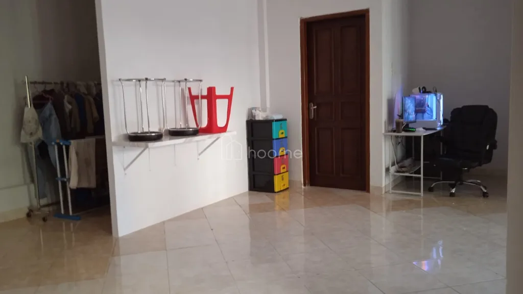 Dijual rumah di tengah kota Salatiga, dekat Luwes Swalayan — foto 2 dari 4