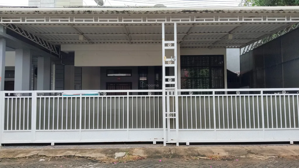 Disewakan Rumah Parit Haji Husen 2 Lengkap Dengan Perabot, Dengan Komplek Aman