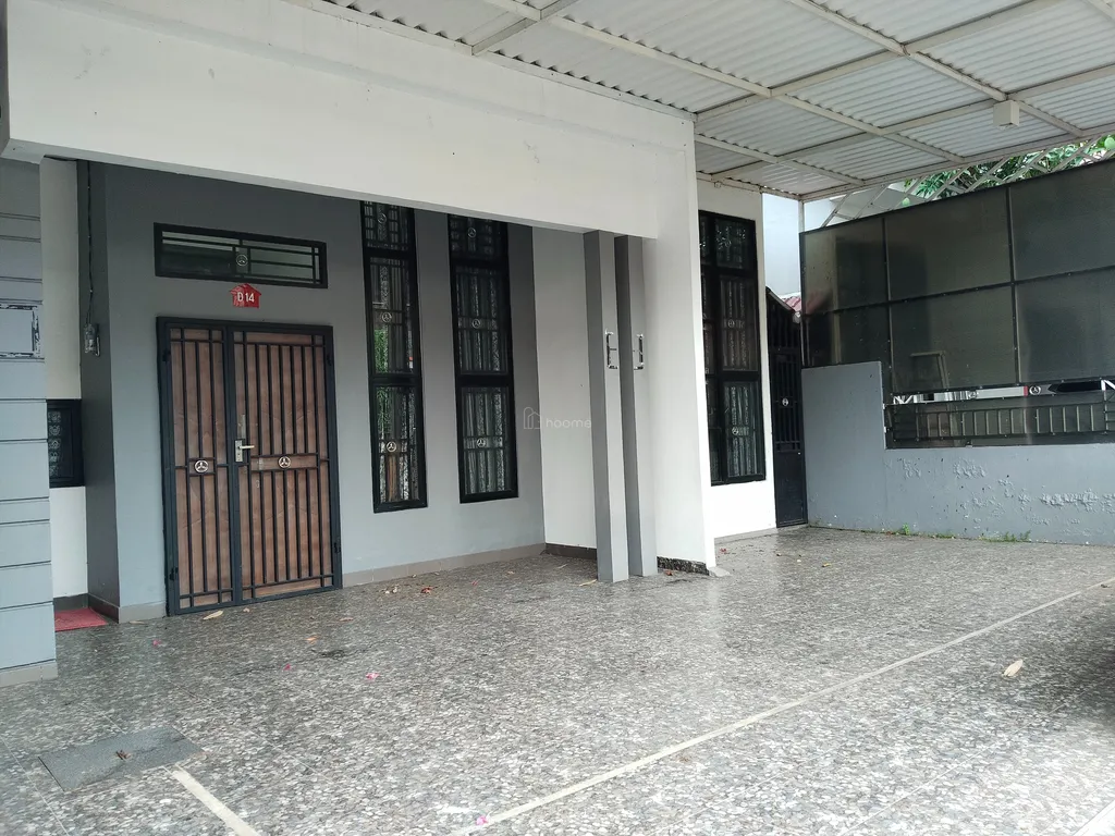 Disewakan Rumah Parit Haji Husen 2 Lengkap Dengan Perabot, Dengan Komplek Aman