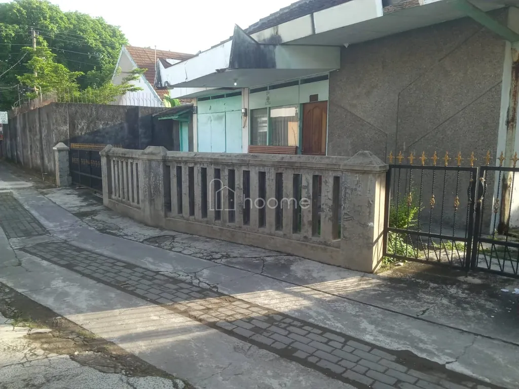 DIJUAL TANAH DAN RUMAH SECOND STRATEGIS DI TENGAH KOTA SOLO