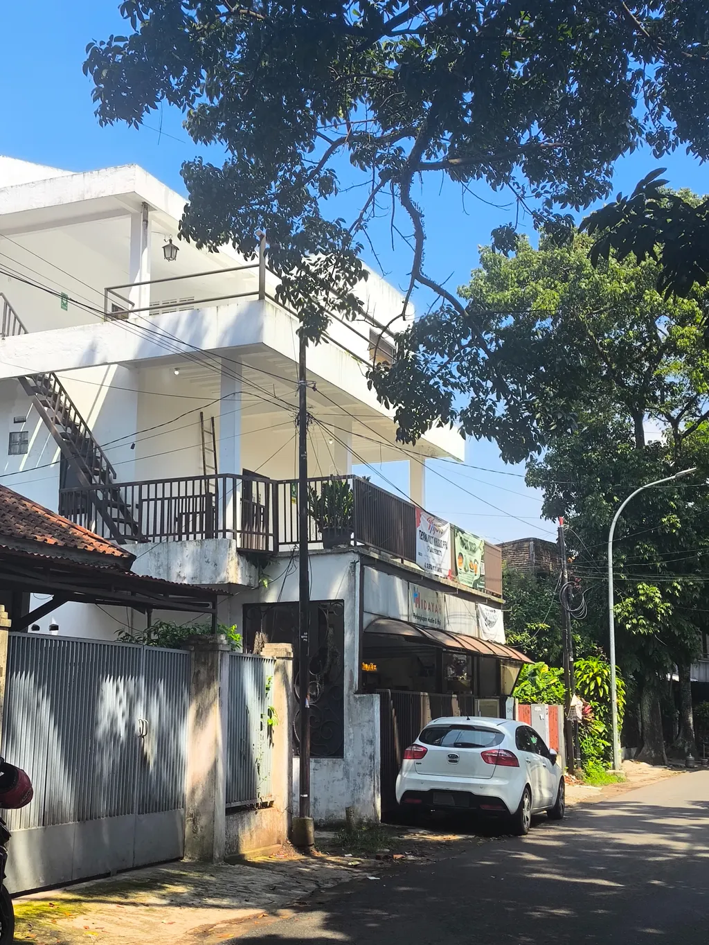 Buah Batu Bandung Rumah Tengah Kota Untuk Investasi