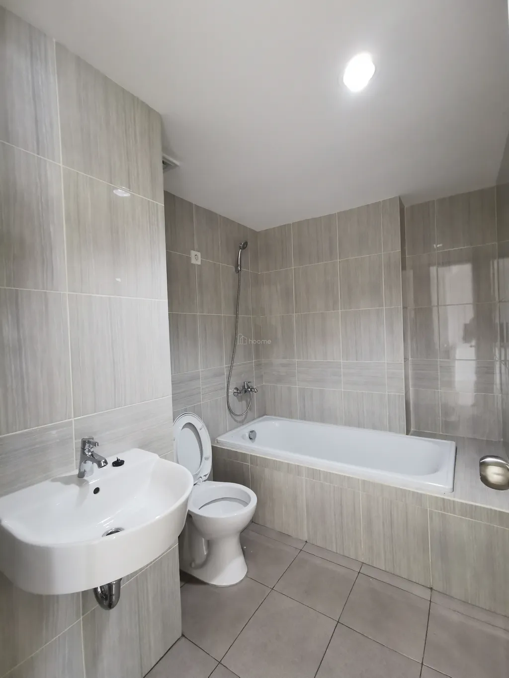 Apartemen Vasanta Innopark Tower Botan - Standar Jepang yang Nyaman, Asri & Super Strategis – Siap Huni!