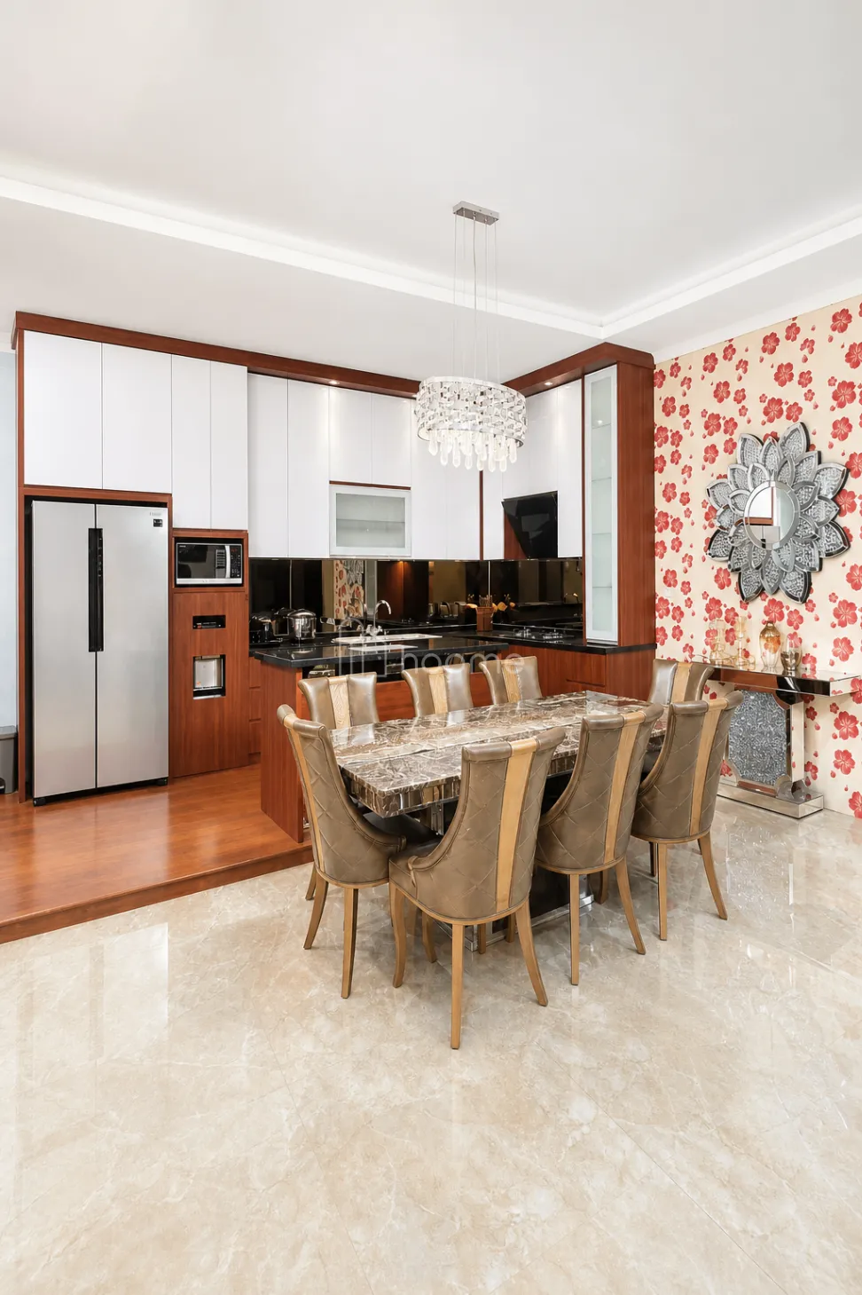Dijual Rumah Taman Royal 1 Cluster Cendana Jl. Cendana 8 No.18 — foto 1 dari 4