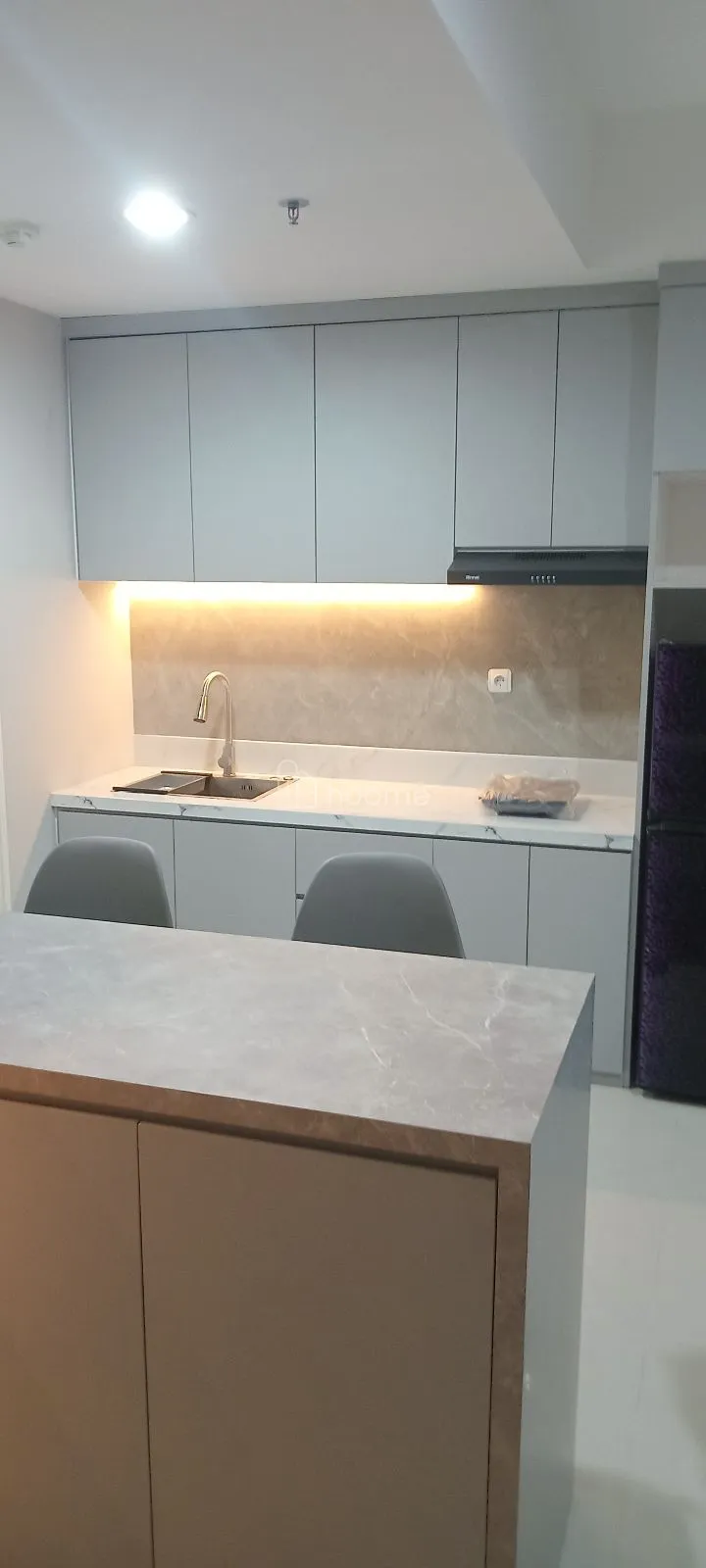 Dijual Apartemen Apartment baru full furnished siap pakai — foto 1 dari 4
