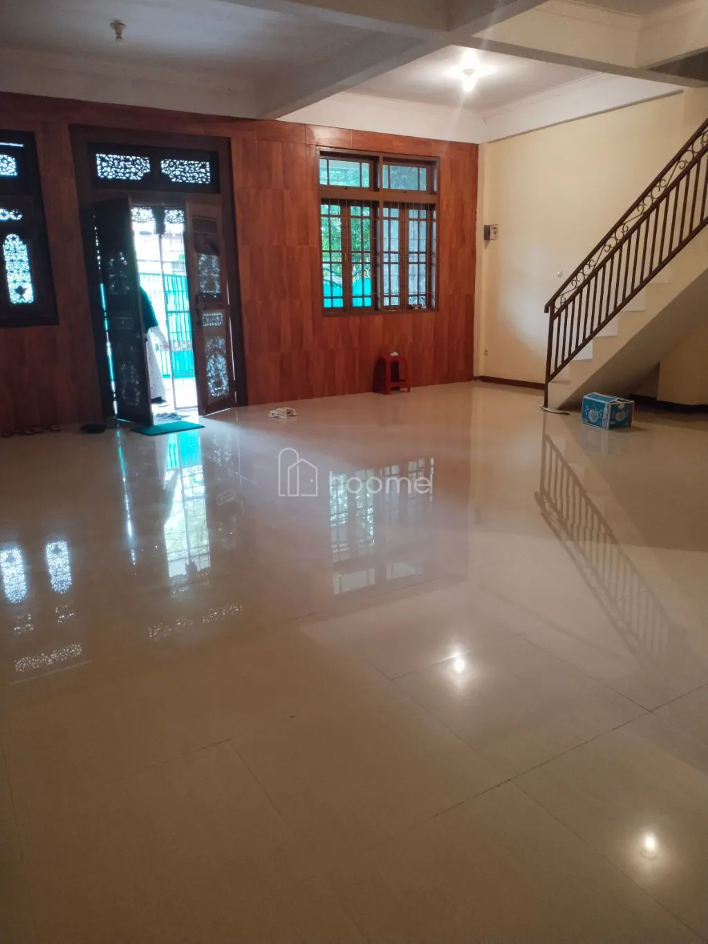 Dijual Rumah Dijul rumah siap huni dg ukiran jepara di Depok  — foto 3 dari 4