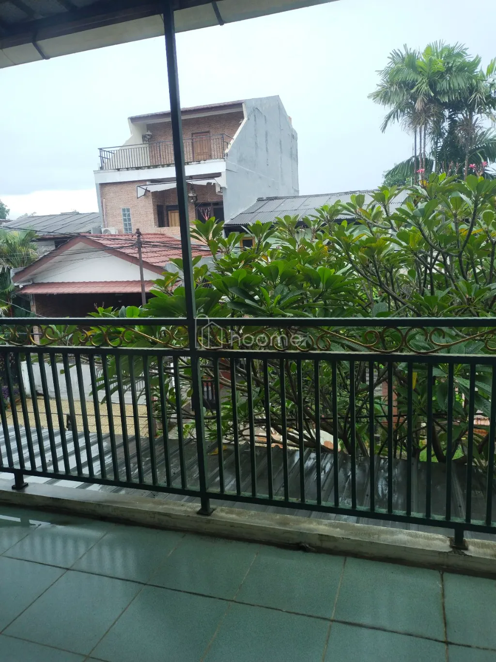 Dijual Rumah Dijul rumah siap huni dg ukiran jepara di Depok  — foto 1 dari 4