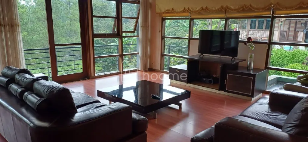 Dijual Rumah Jual Cepat Rumah Cantik di Lembang , Bandung  — foto 1 dari 4