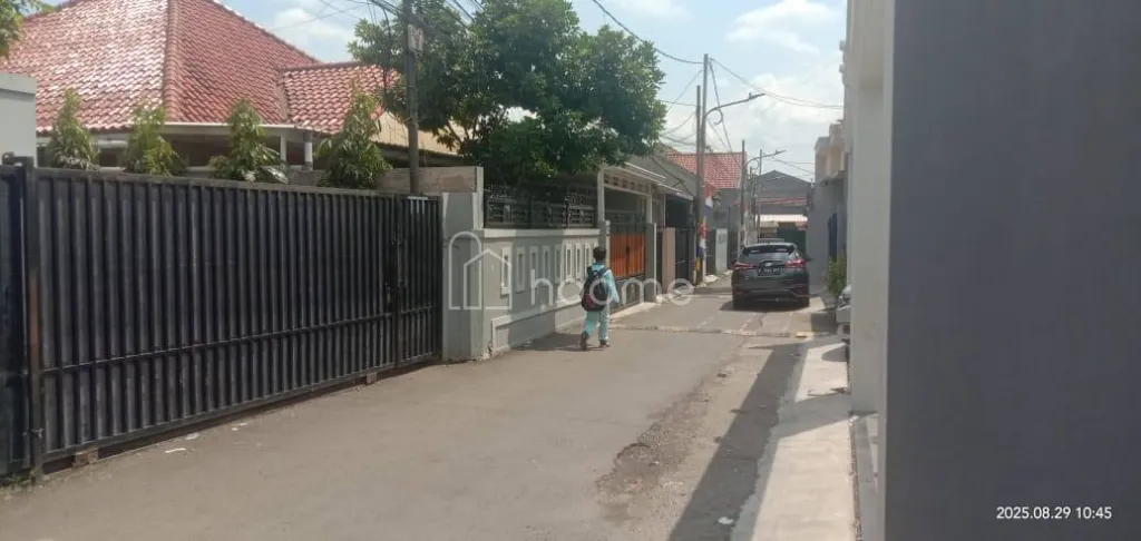 Dijual Rumah Daerah Jagakarsa, Jakarta Selatan,SHM (Nego) — foto 1 dari 4