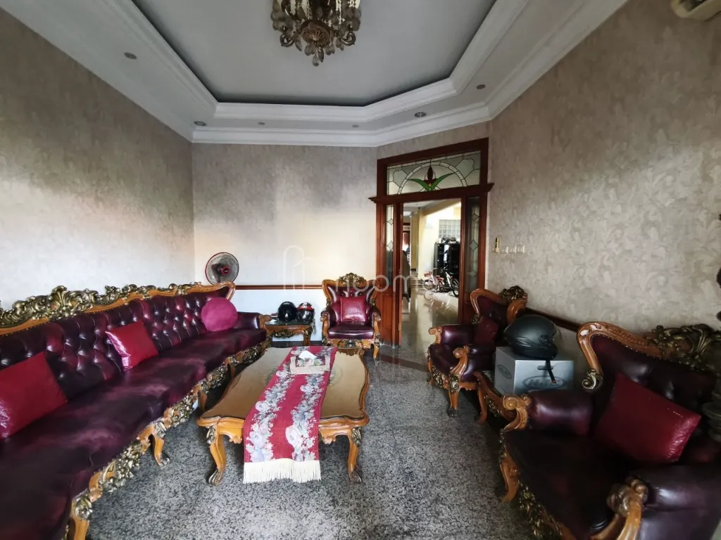 Dijual Rumah Rumah Mewah Klasik Kokoh Material Jati tebet timur — foto 3 dari 4