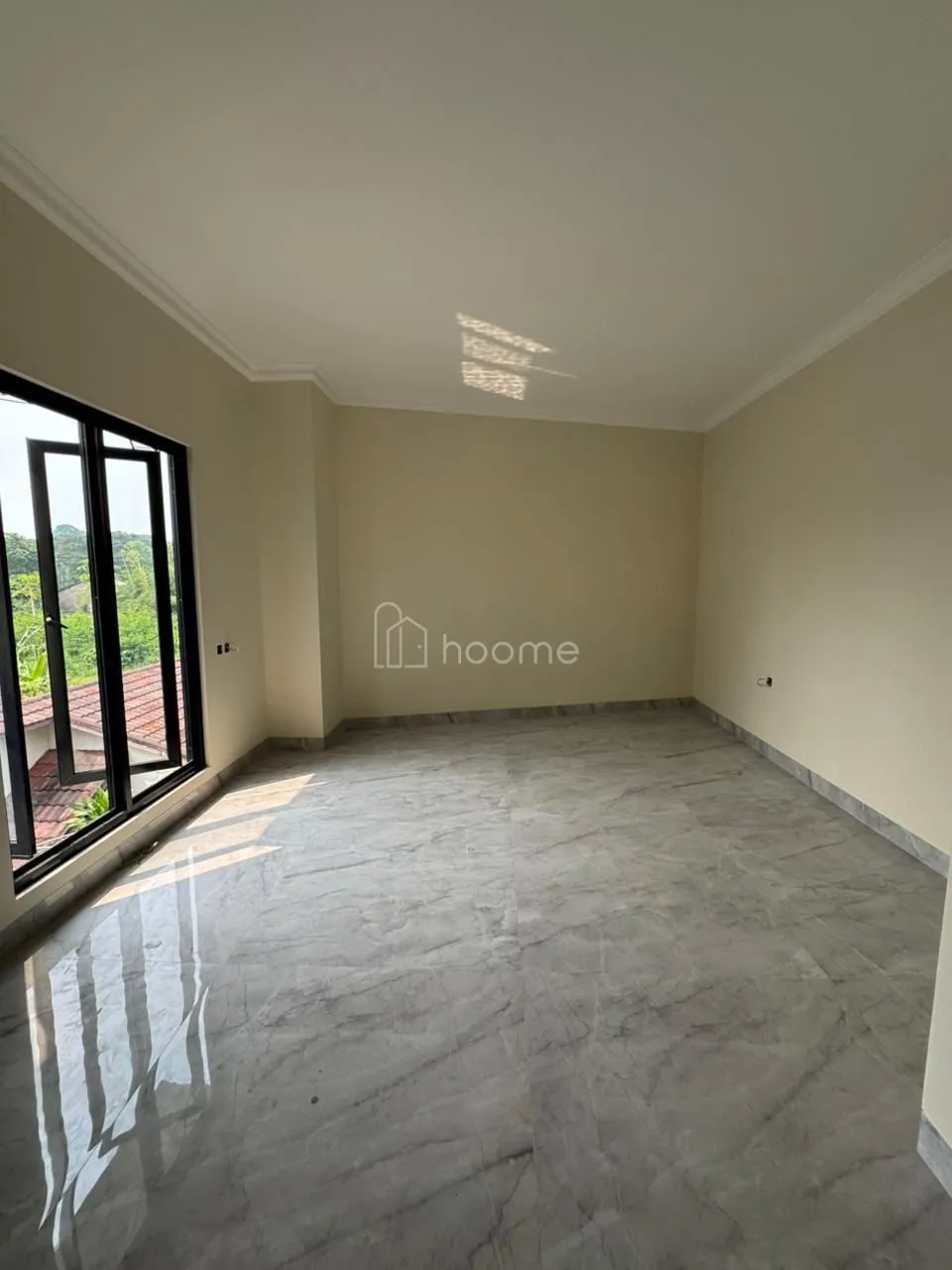 Dijual Rumah [FOR SALE] LUXURY BRAND NEW MODERN TROPICAL  — foto 3 dari 4