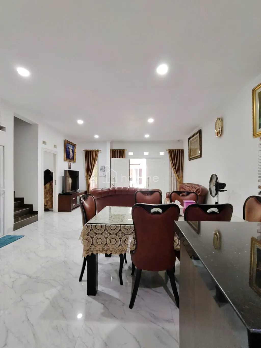 Dijual Rumah Hunian Dalam Komplek Jagakarsa — foto 1 dari 4