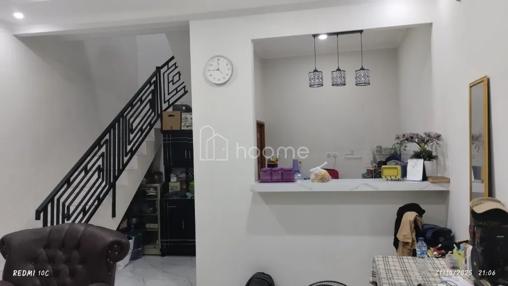 Dijual Rumah rumah minimalis modern 2 lantai diBekasi,SHM — foto 1 dari 4