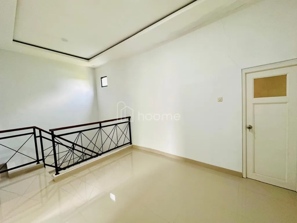 Dijual Rumah RUMAH DIJUAL CIPAYUNG JAKARTA TIMUR GARASI SHM 2FL — foto 3 dari 4