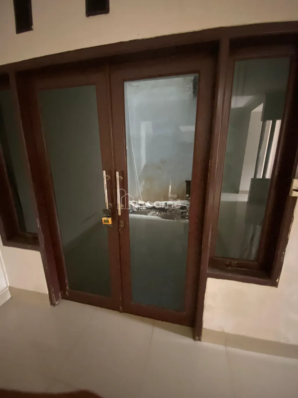 Disewa Rumah strategis dan nyaman untuk Hunian atau Kantor — foto 4 dari 4