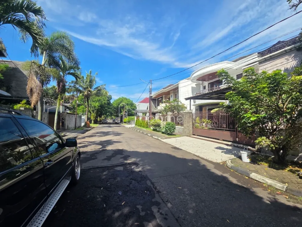 Dijual Rumah Dijual Cepat Rumah di Batununggal Indah Estate — foto 3 dari 4
