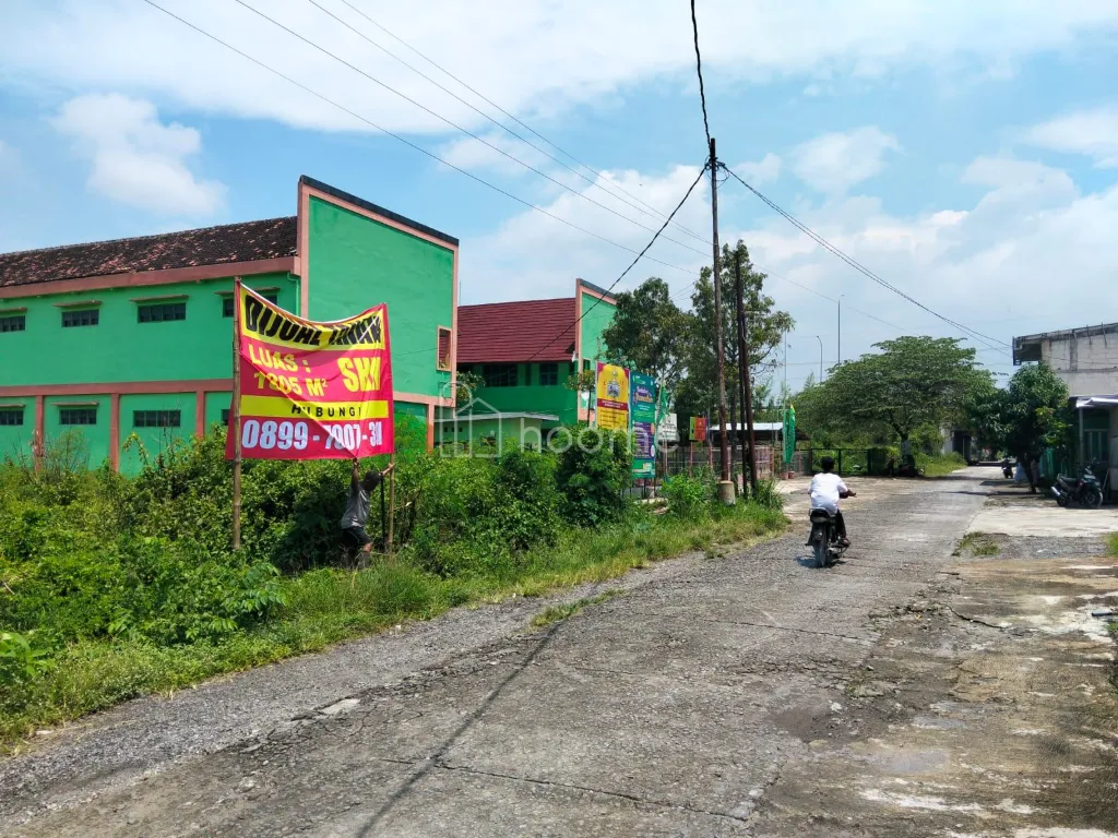 Dijual Tanah Pinggir Jalan Dekat Sekolah dan Gerbang Tol — foto 1 dari 3