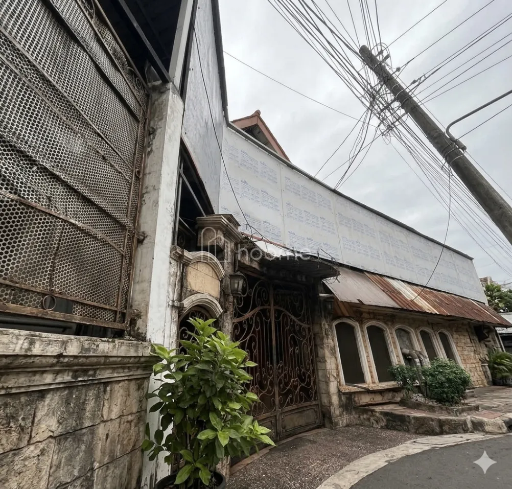 Dijual Rumah Propery Strategis Cocok Untuk Usaha — foto 1 dari 3