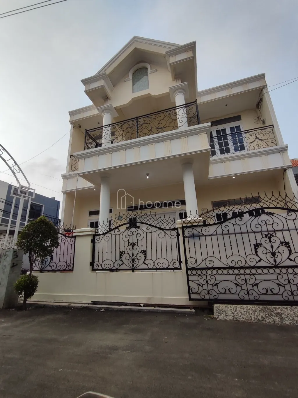 Dijual Rumah Model klasik romawi di bekasi utara — foto 3 dari 4
