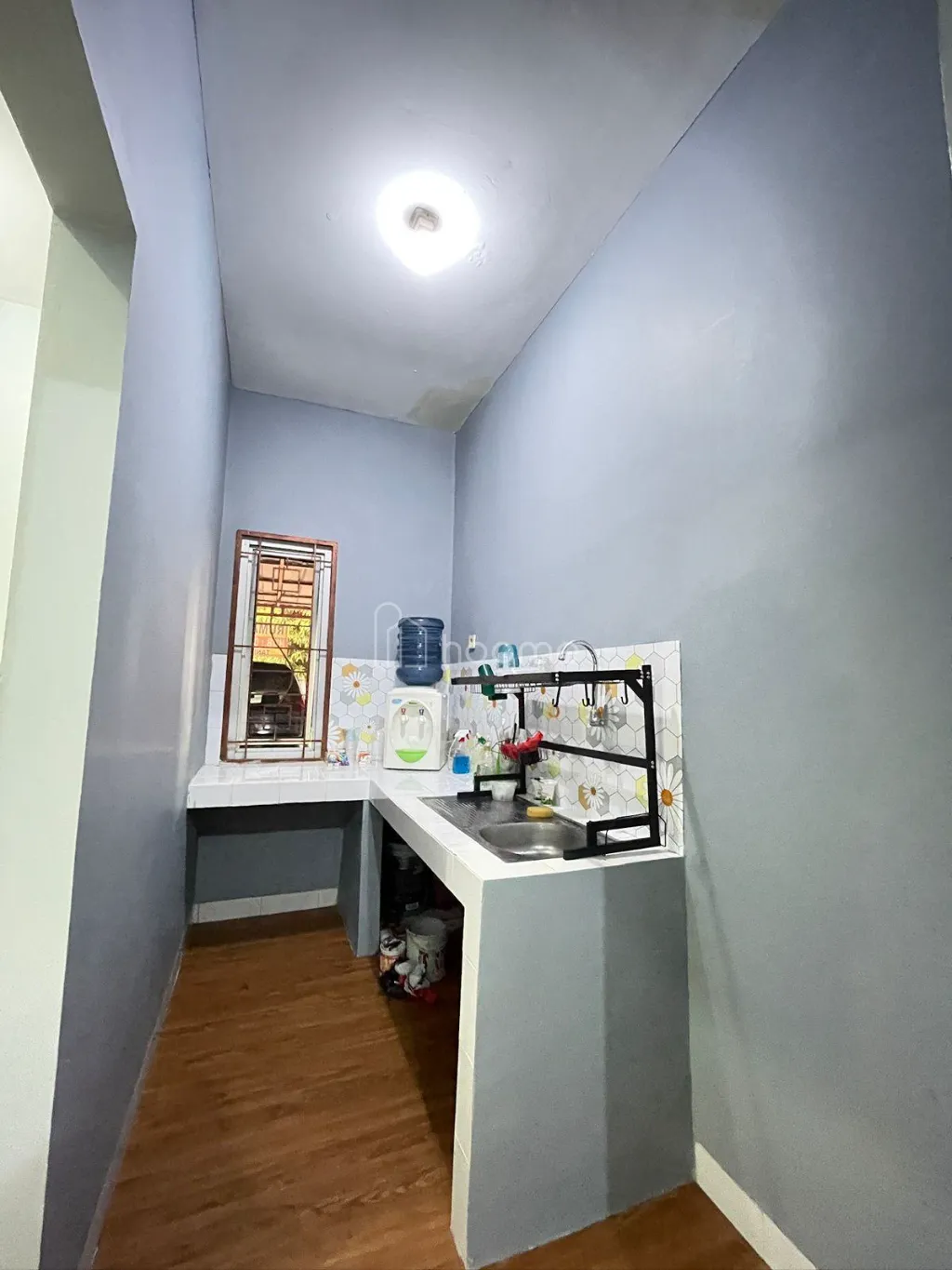 Dijual Rumah Secondaryhome Cisauk, SHM — foto 1 dari 4