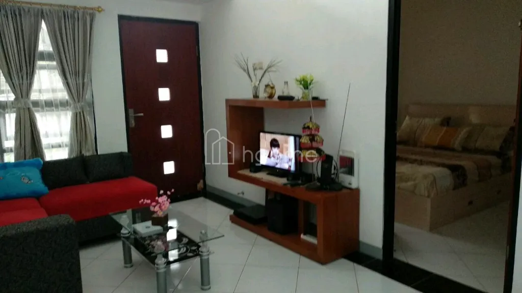 Disewa Rumah Rumah Nyaman Strategis — foto 1 dari 4