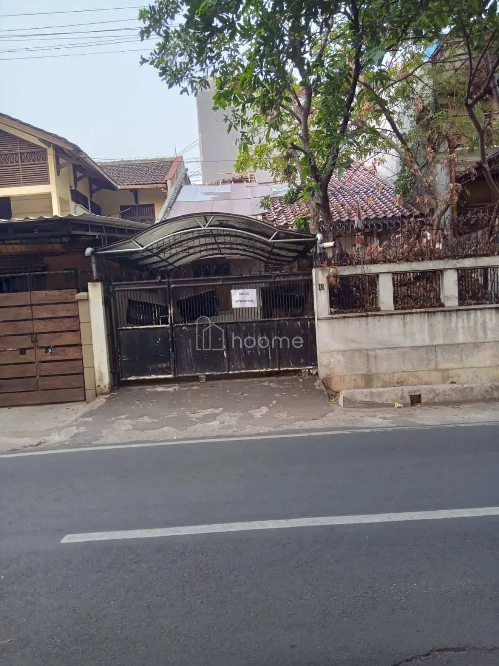 Dijual Rumah Dijual Rumah Lokasi Strategis Jakarta — foto 3 dari 4
