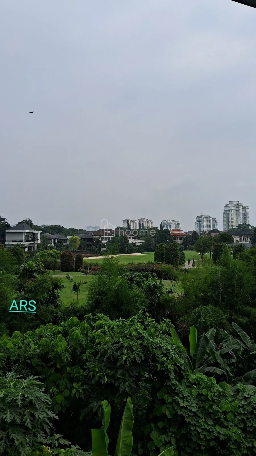 Disewa Rumah Rumah 2 lantai view belakang golf pondok indah — foto 4 dari 4