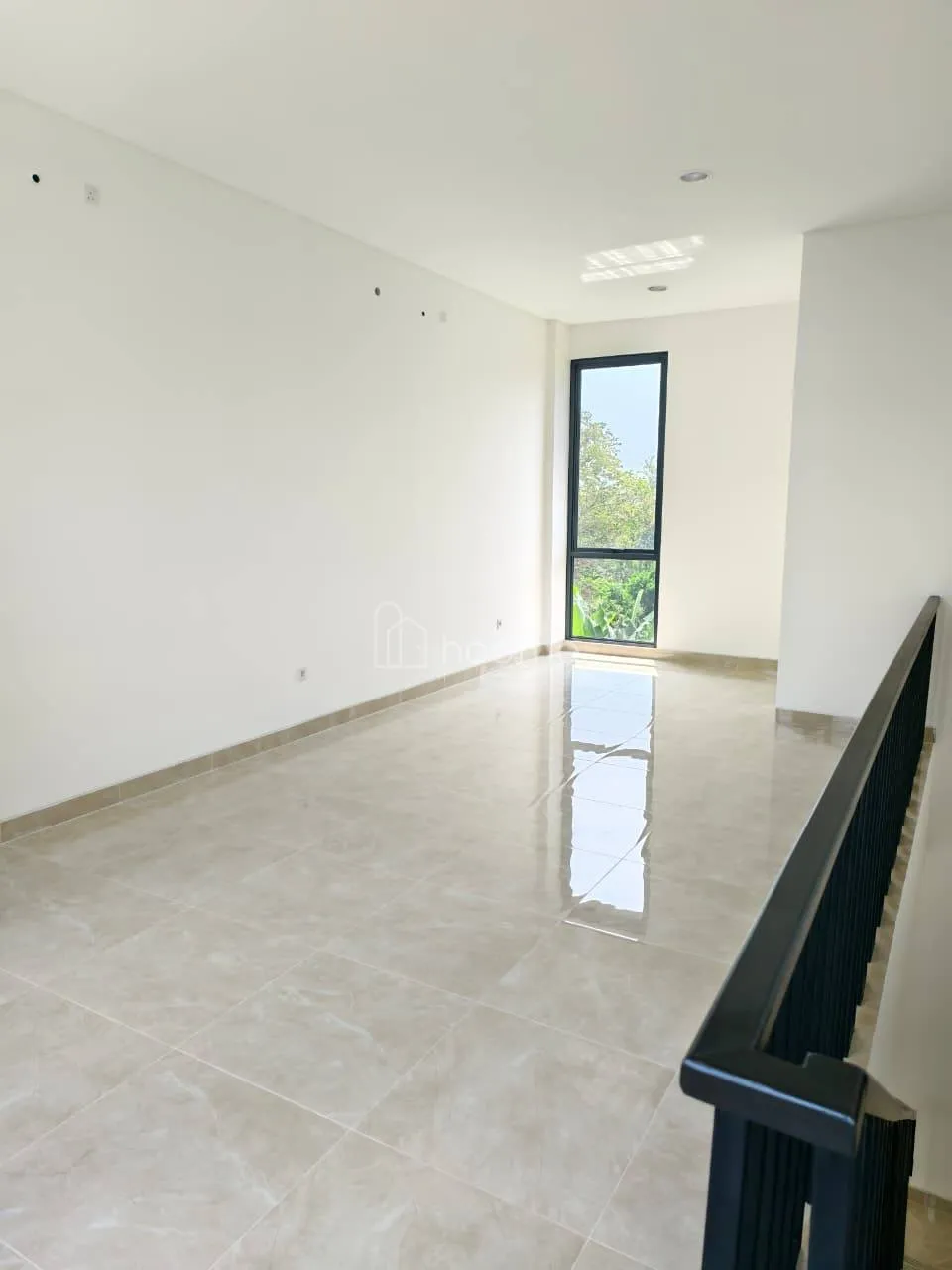 Dijual Ruko Djual Cepat Ruko Baru 3 lt,di Eastvara Mall BSD — foto 4 dari 4
